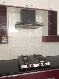 Modern 3BHK with fully equipped kitchen on 15Floor only for families