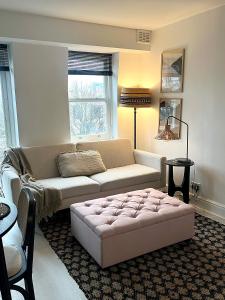 Top Floor 1 Bedroom Apartment