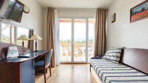 Appart'hotels Vacanceole - Appart'Vacances Pyrenees 2000 : photos des chambres