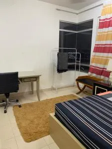 HomeStay Family Fun Shah Alam - Batu Gugup