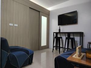 Shore Residences - 2 Bedroom Pool View Near Moa