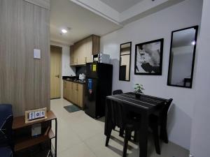 Shore Residences - 2 Bedroom Pool View Near Moa