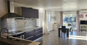Maisons de vacances belle maison de vacances climatisee,3ch avec piscine : photos des chambres