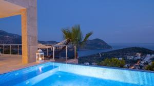 Kalkan 6 Bedroom Villa