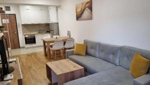 Apartment Leona