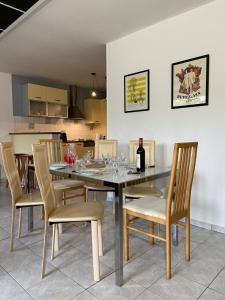 Appartements Schones Ferienhaus in Strandnahe in Privatresidenz Alouettes & Moineaux in der Nahe Mont St Michel : photos des chambres