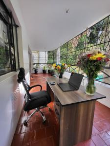 2 BDR At The Magnolia Riverside Drive