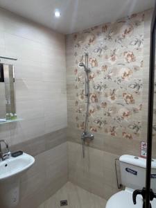 Цар Калоян стаи под наем