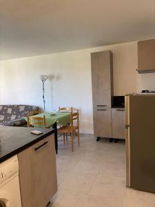 SP520-J233 Appt 2 pièces SAINT PIERRE LA MER