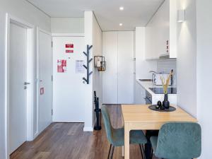 Cozy apartment with spacious terrace and wide view