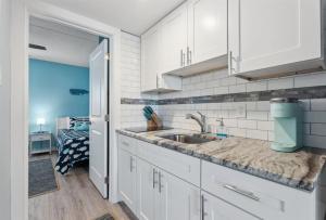 301 Ocean Ave, Unit 305 - The Harbor Light