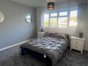 Quince Cottage - Hot tub and parking for 4 cars