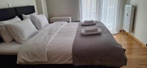 Xenias Elegant Acropolis Suite