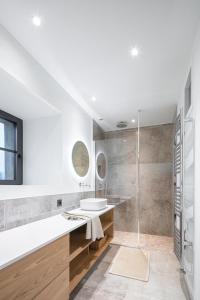 Maisons de vacances Le petit abri des pins : photos des chambres