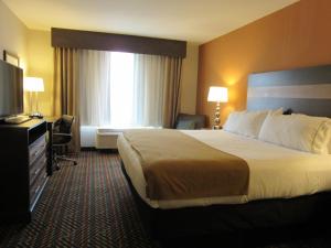 Holiday Inn Express Wichita South by IHG