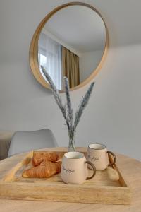 Riverfront by Downtown Apartments