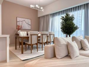 Unique Burj Khalifa View 3BR Condo On Top Floor