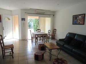 Villas Villa-piscine avec vue panoramique pour 2 a 10 personnes - PROMO 2025 Nouveaux tarifs affiches - moins 20 pour cent au 1er mai- : photos des chambres