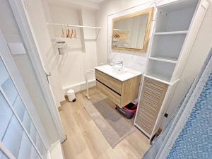 Maisons de vacances Gite Grand Chantilly -Maison 2CHB-2SDB 6p & Studio 2p : photos des chambres