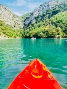 Maisons de vacances Chez Georges - Maison 3 - les Gites du Verdon : photos des chambres