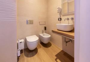 Double Room with Balcony and Sea View