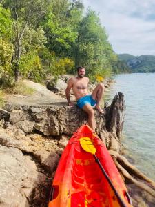 Maisons de vacances Chez Georges - Maison 4 - Les gites du Verdon : photos des chambres