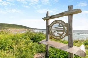 2 Middlecombe - Luxury Apartment at Byron Woolacombe, only 4 minute walk to Woolacombe Beach! - 布朗顿
