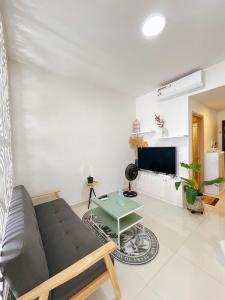 F22 1BR Sunrise Cityview tầng caoPOOL GYM