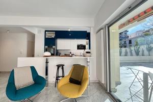 2P Apartment Just Steps from Antibes Beaches