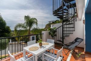 Penthouse with incredibles views 6 pools Golf 14