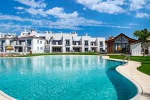 Penthouse with incredibles views 6 pools Golf 14