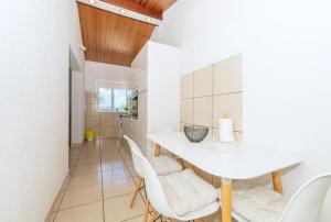 Apartments Vera Brela,Free private parking,sea view