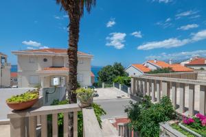 Apartments Vera Brela,Free private parking,sea view