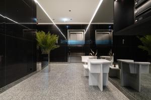 Luxury seaside penthouse with a view of the old town