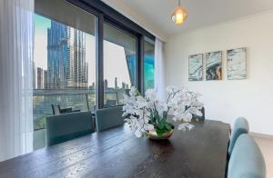 Elite LUX Holiday Homes - 3BR Full Burj Khalifa Fountain Views in Downtown
