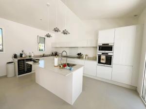 Nouveau! Villa Bahia, Piscine chauffée, Plage à 400m