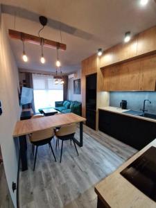 Modern Japan Style Warsaw 24 h check in