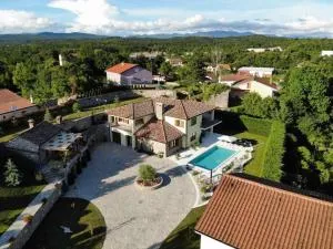Villa Karla in Mučići - Haus für 6-8 Personen - Matulji
