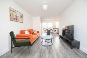 Stylish 3-Bed Home-Liverpool