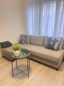 BeautyMadrid by ElenaHost