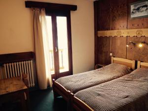 Hotels Hotel Le Monte Pente : Chambre Lits Jumeaux