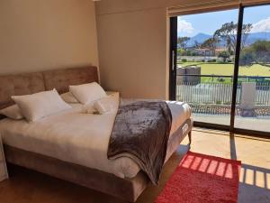 Classy 3 storey house