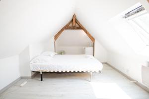 Charmante maison semi-troglodyte