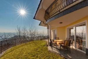 Apartments Way to Heaven 