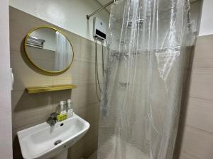 726 Shore 2 Residences near SM MOA & IKEA by Prime Stay