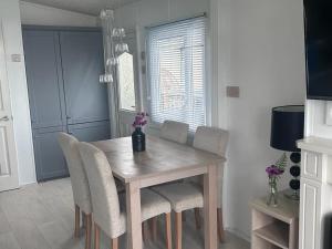 Lydstep Beach Village- 377 Bay View