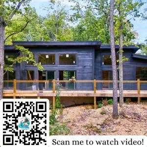 Brand New Cabin Wfire Pit, Hot Tub, Gameroom - Glade