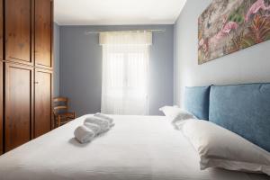 GuestHost - UNIMI & Politecnico Roomy Apt with Balcony