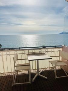 Appartement face mer LES PRINCES