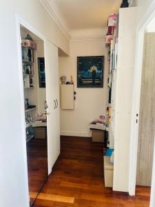 Appartement face mer proche palais